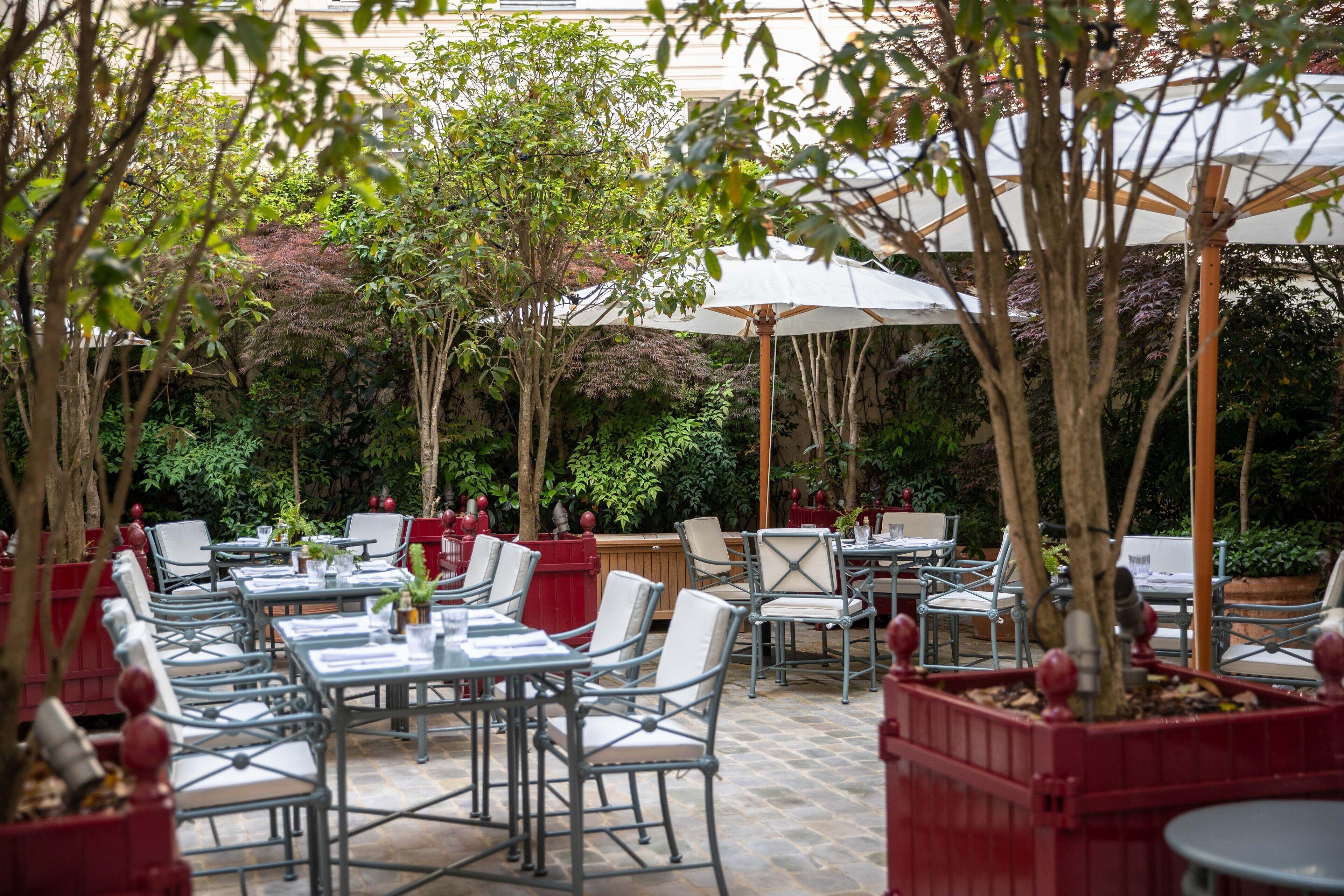 La Reserve & Hotel 5*